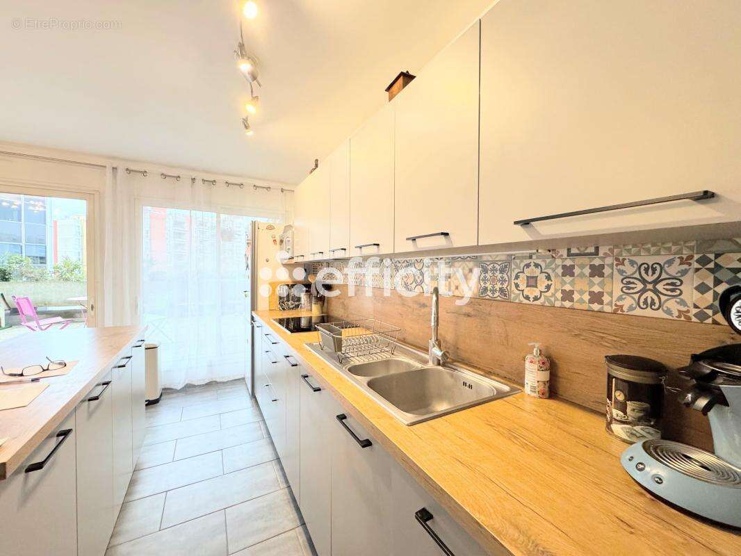 Appartement à MAISONS-ALFORT