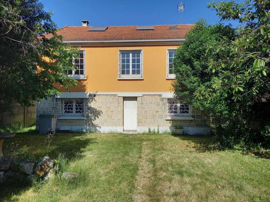 Maison à AULNAY-SOUS-BOIS