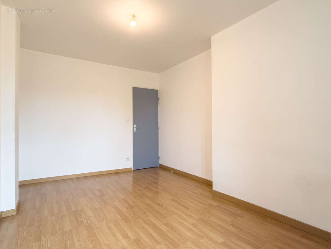 Appartement à LE POUZIN