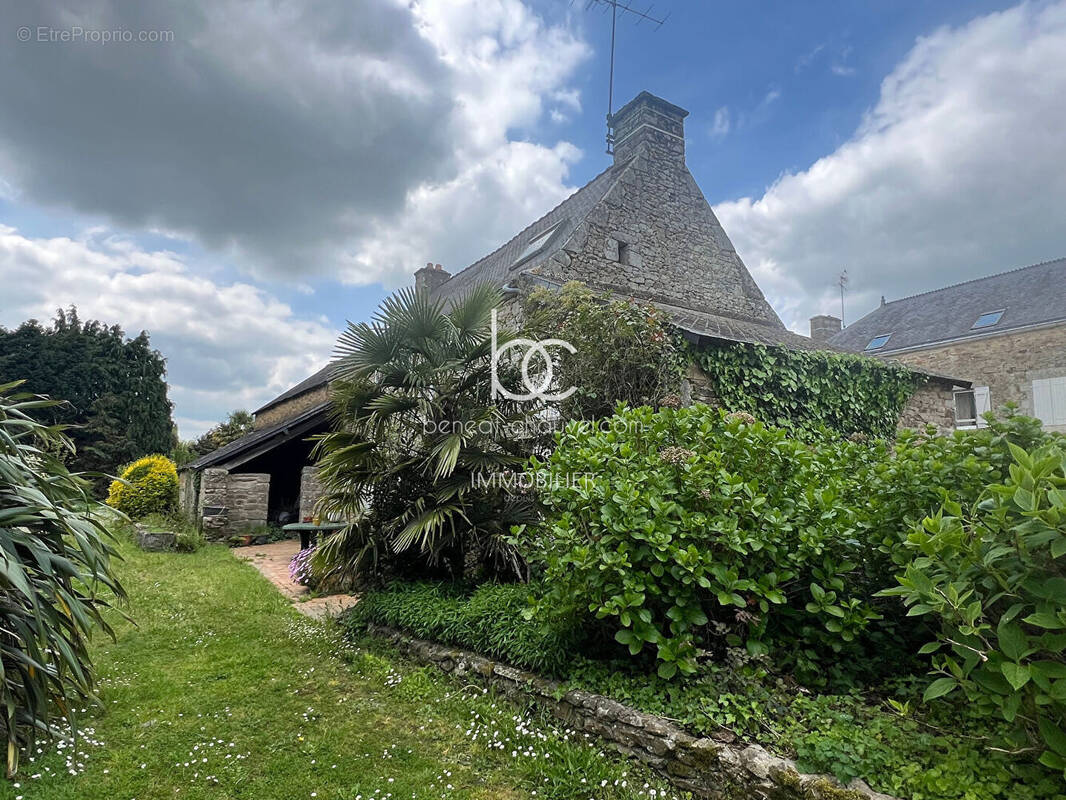 Maison à SULNIAC