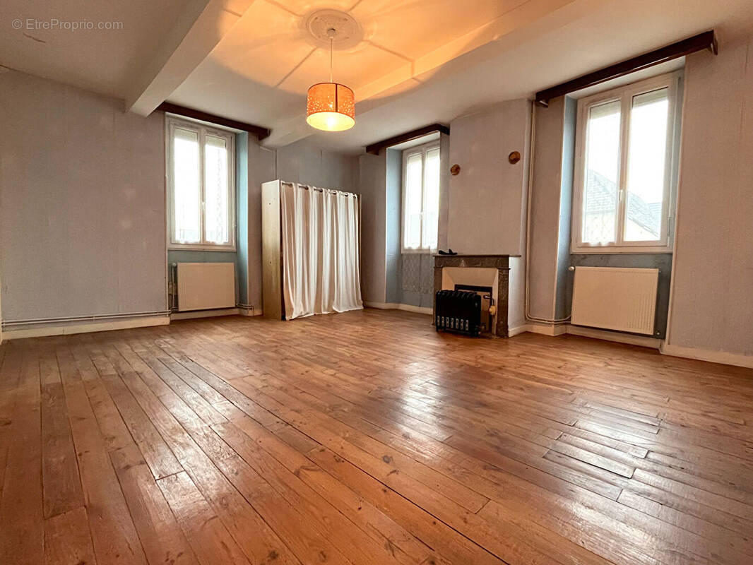Maison à BORDES