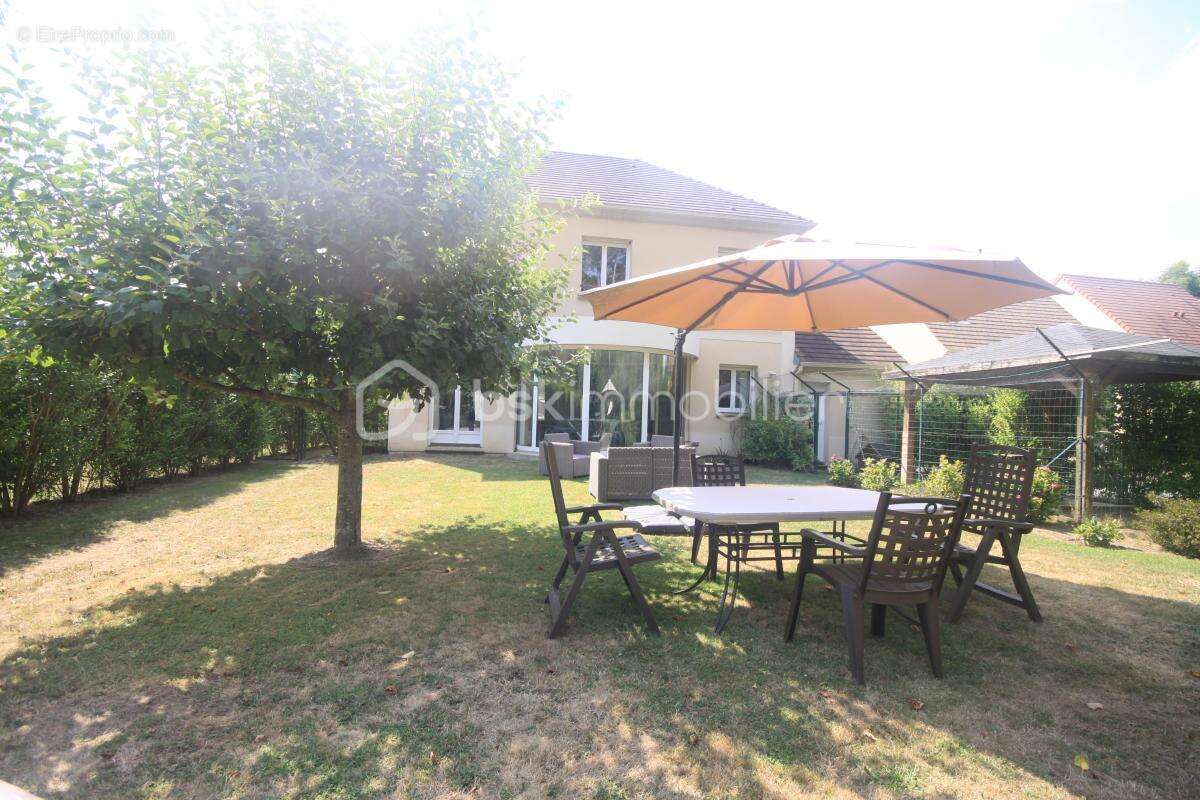 Maison à MAISSE