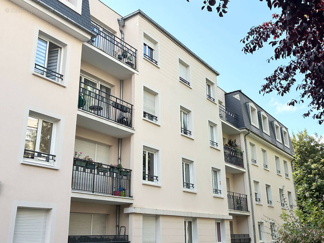 Appartement à SAINT-GRATIEN