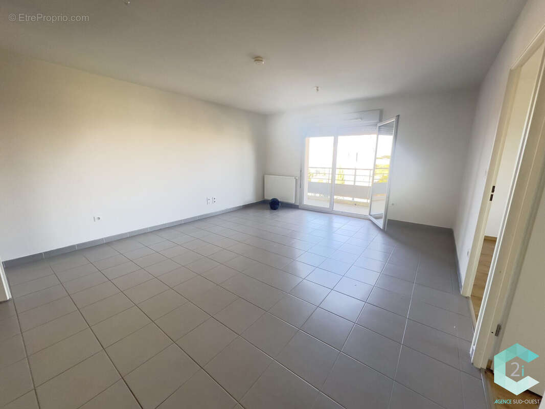 Appartement à CORNEBARRIEU