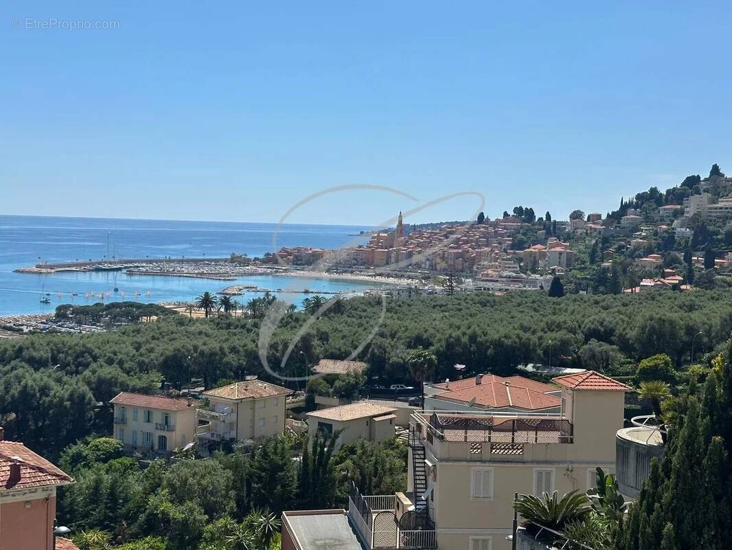 Appartement à MENTON