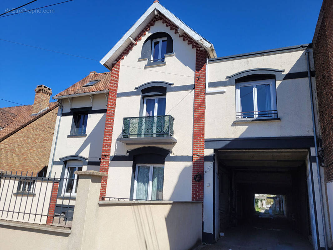 Appartement à CARVIN