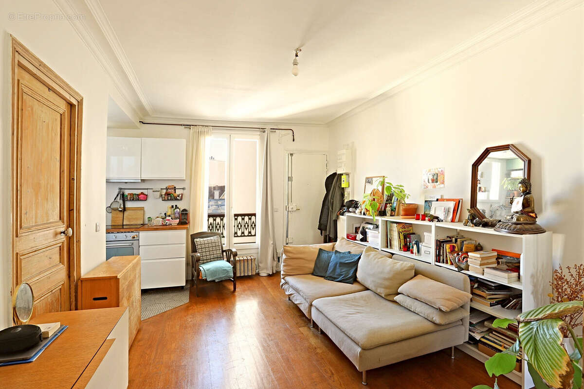 Appartement à PARIS-18E