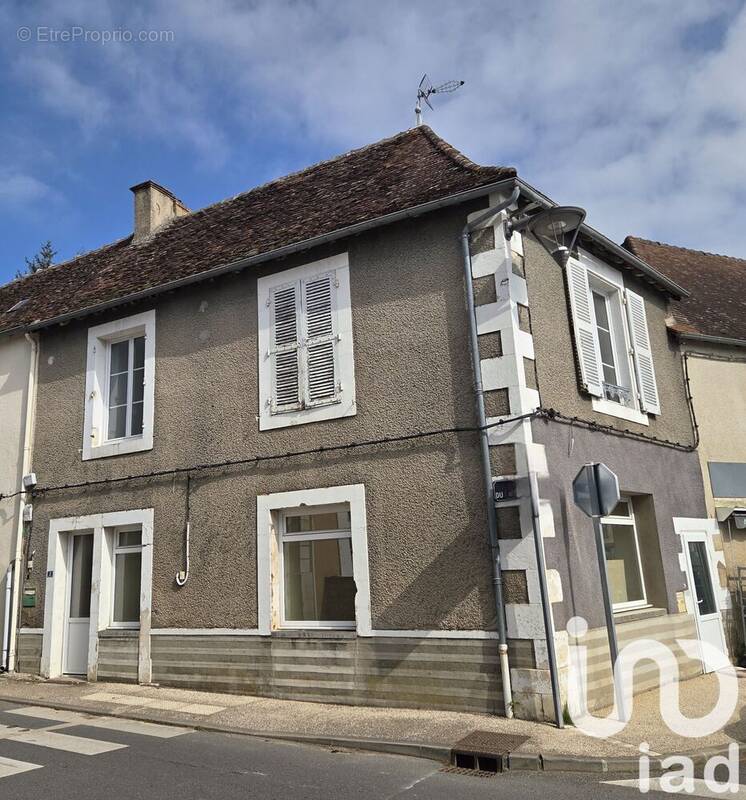 Photo 1 - Maison à LA TRIMOUILLE