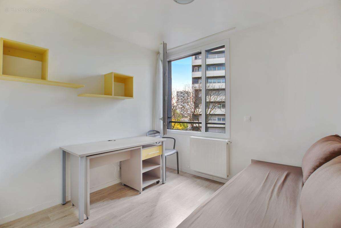 Appartement à PARIS-19E