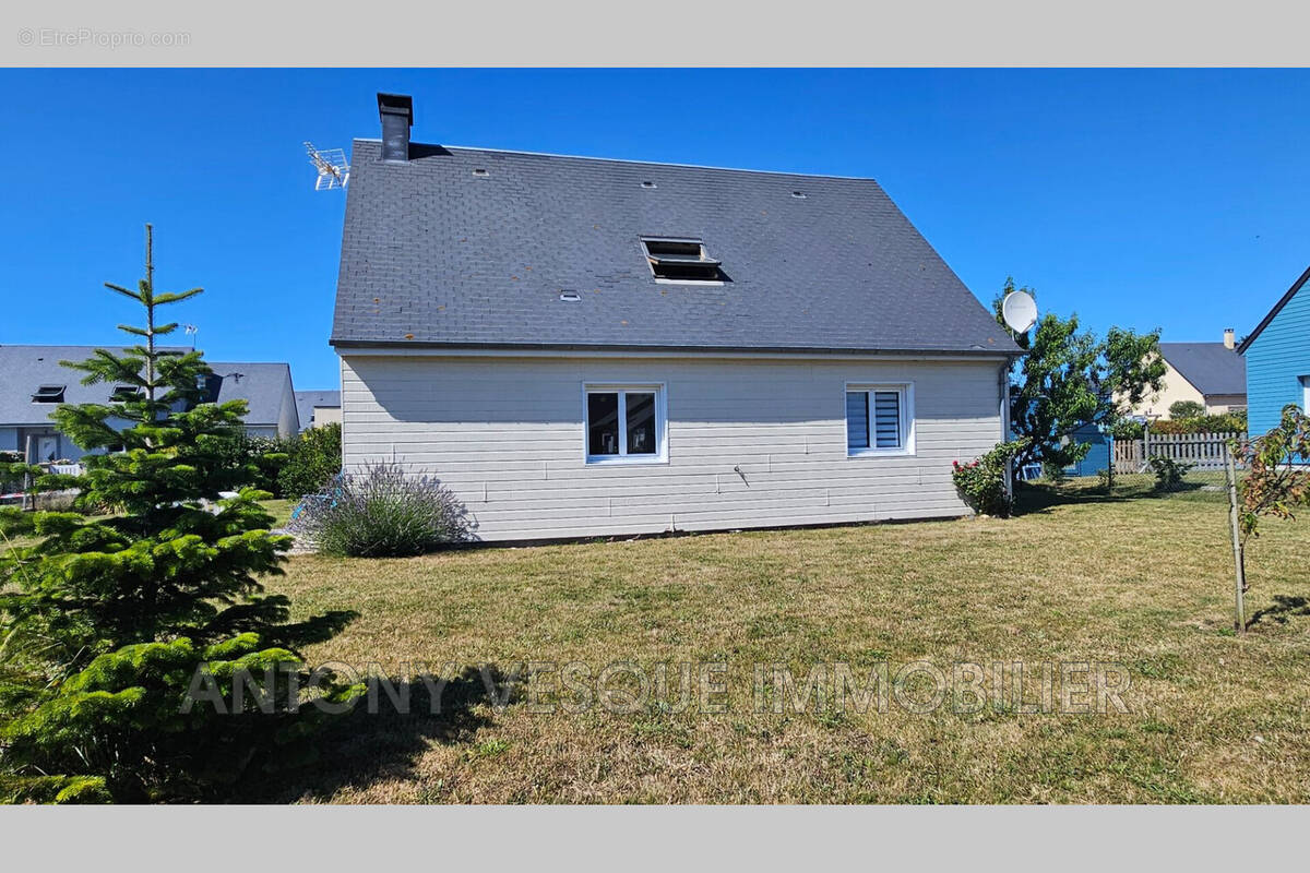 Maison à BLAINVILLE-SUR-MER
