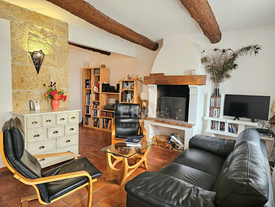 Maison à GRANS