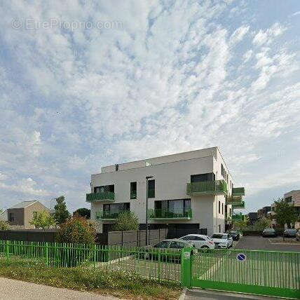Appartement à BEZANNES