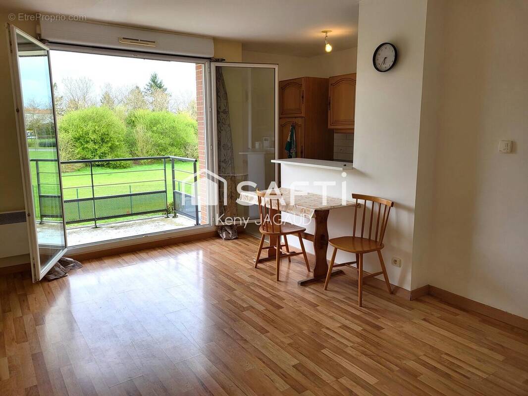 Photo 1 - Appartement à SAINT-BENOIT