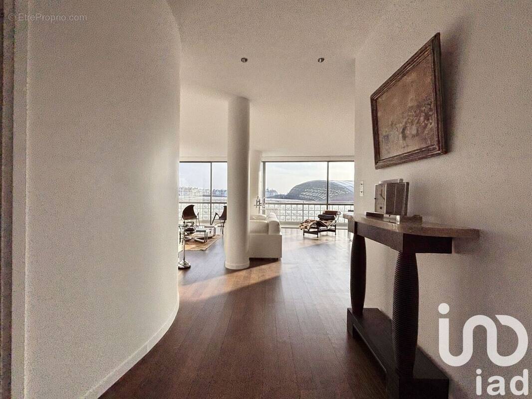 Photo 1 - Appartement à BOULOGNE-BILLANCOURT