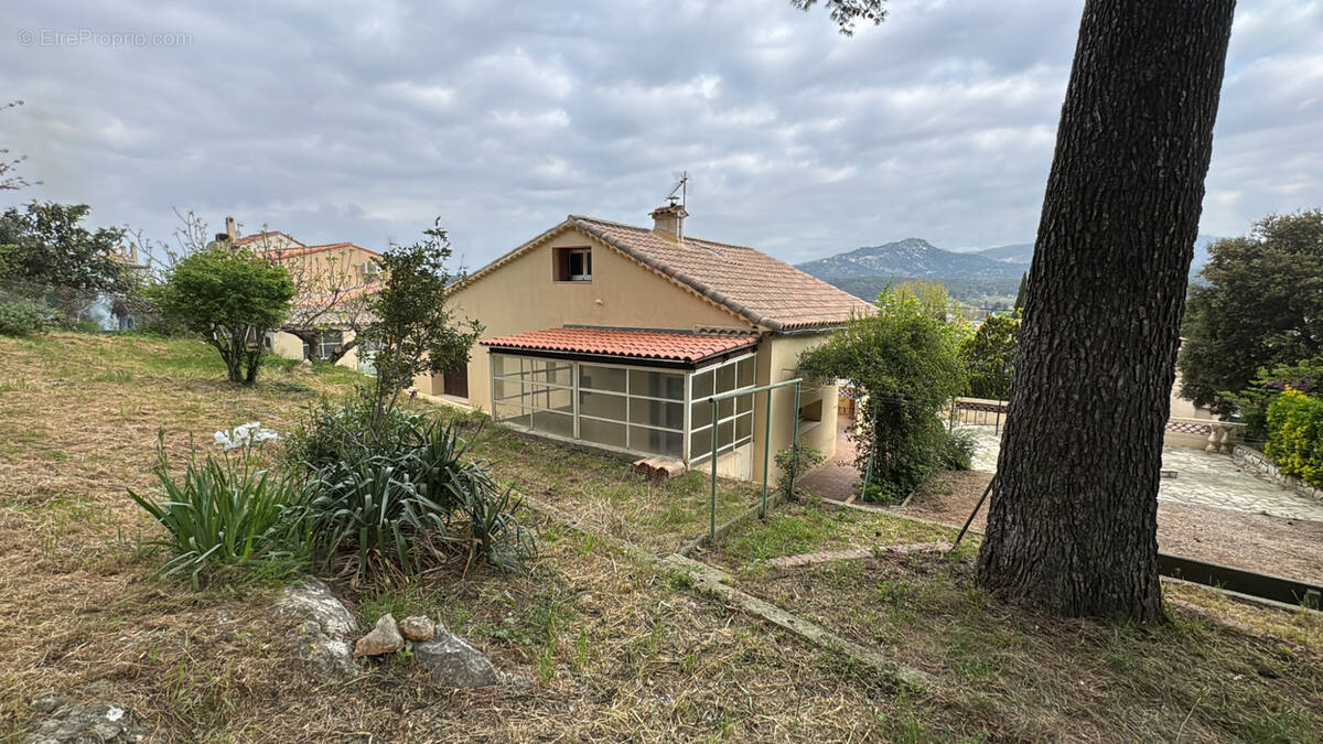 Maison à AUBAGNE