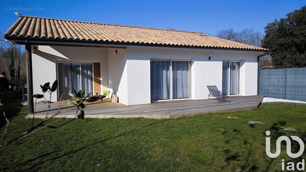 Photo 1 - Maison à ILLATS