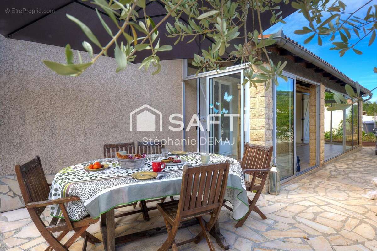 Photo 2 - Maison à VIDAUBAN