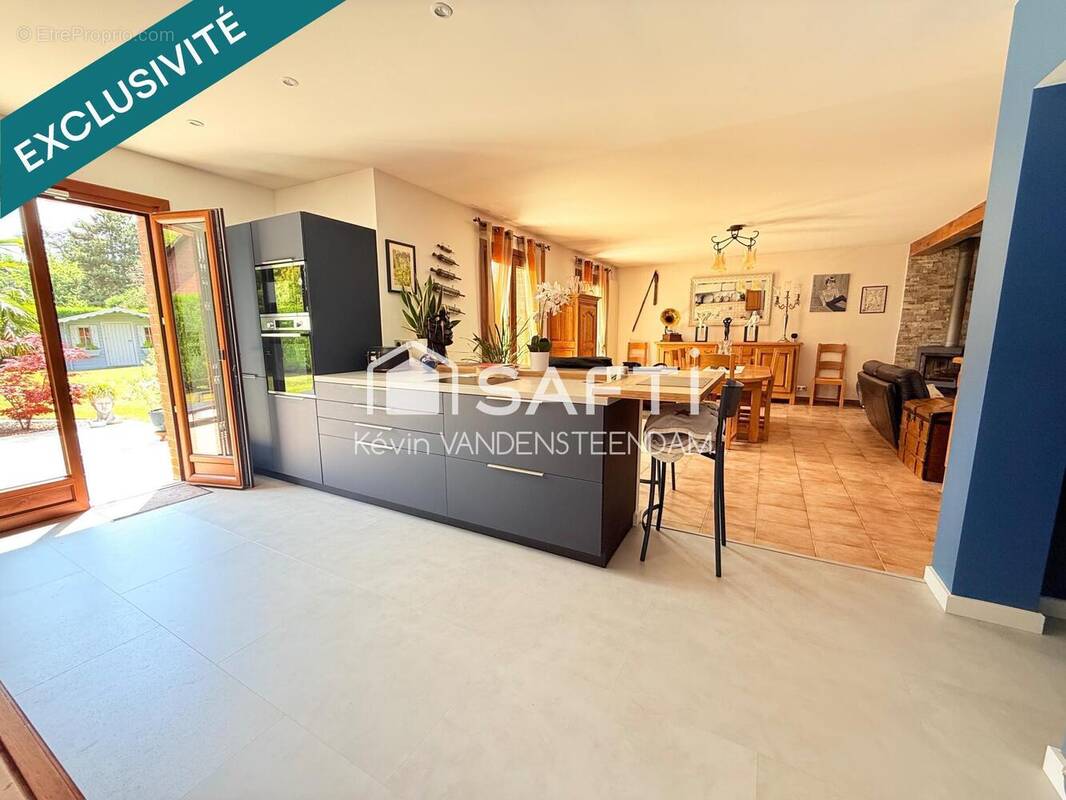 Photo 1 - Maison à SANTES