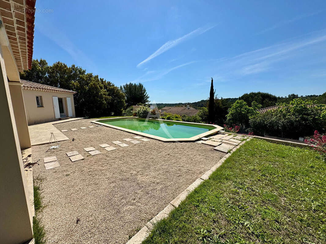 Maison à NIMES