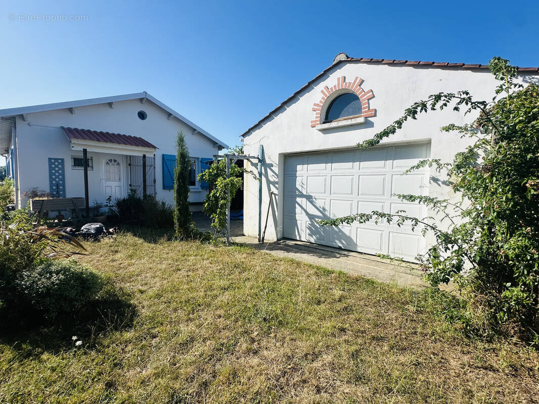 Maison à TALMONT-SAINT-HILAIRE