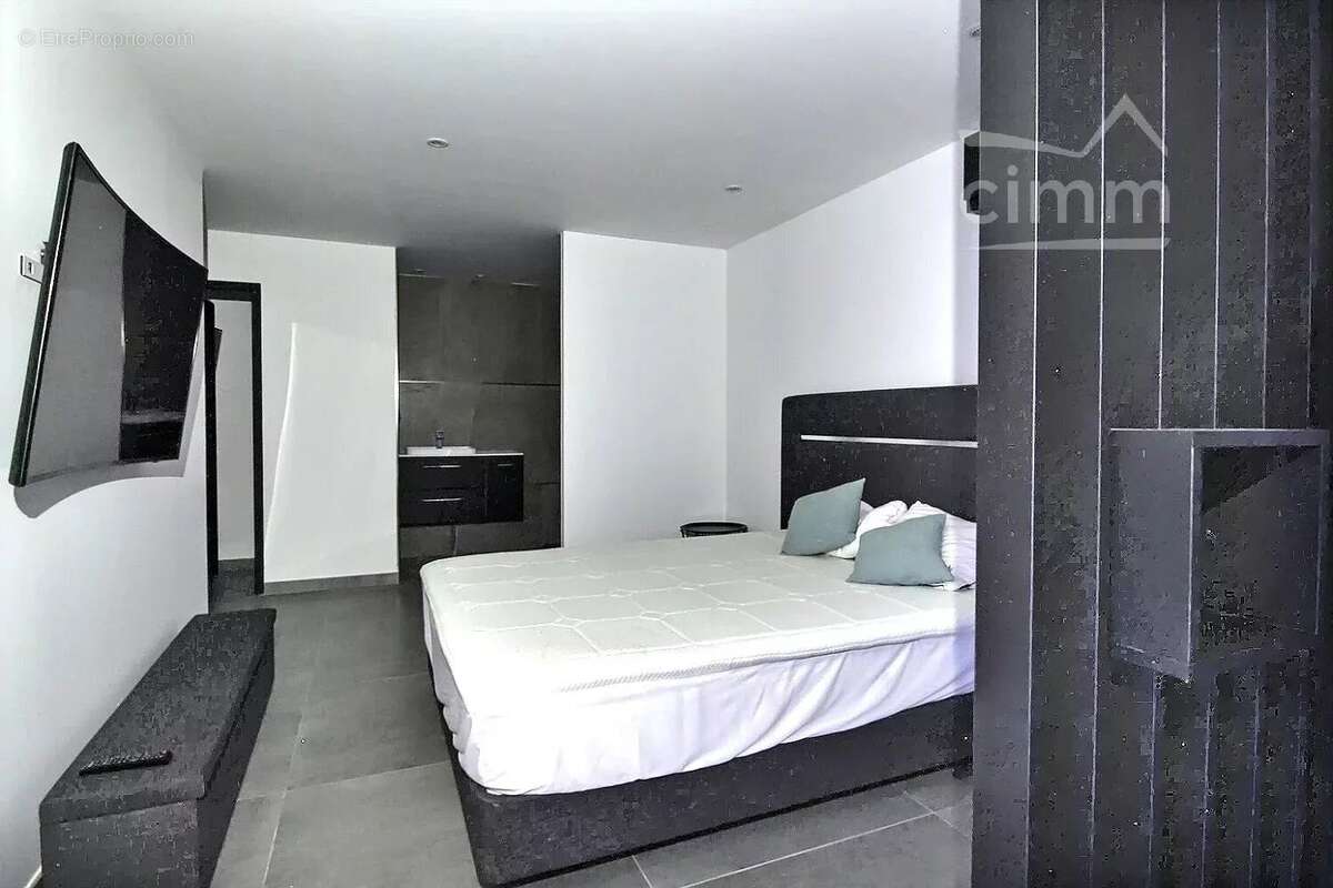 Appartement à GIGNAC
