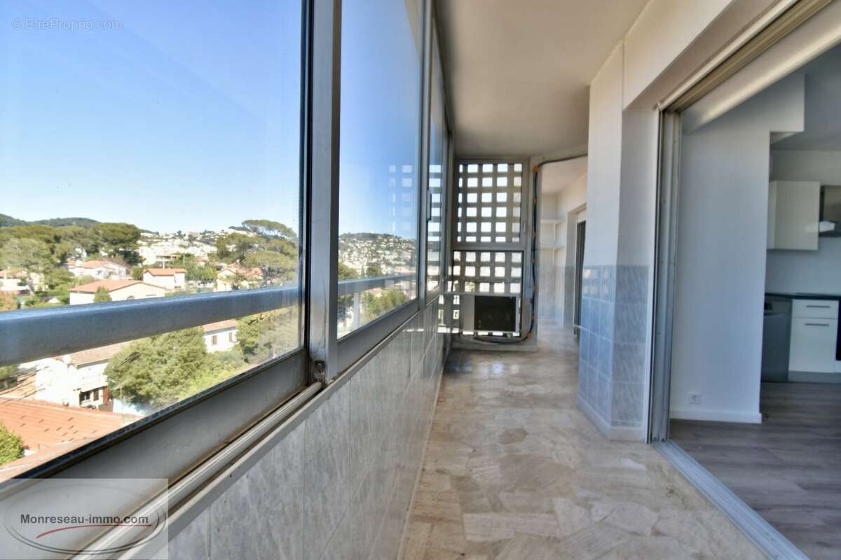 Appartement à LE CANNET
