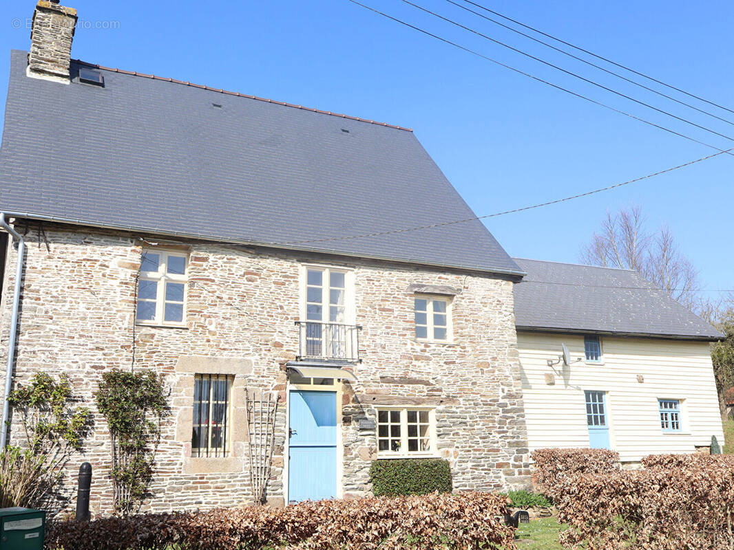 Maison à MORTAIN