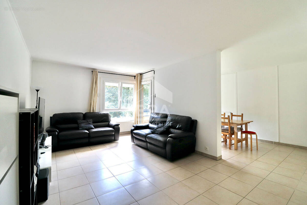 Appartement à CHAMPS-SUR-MARNE
