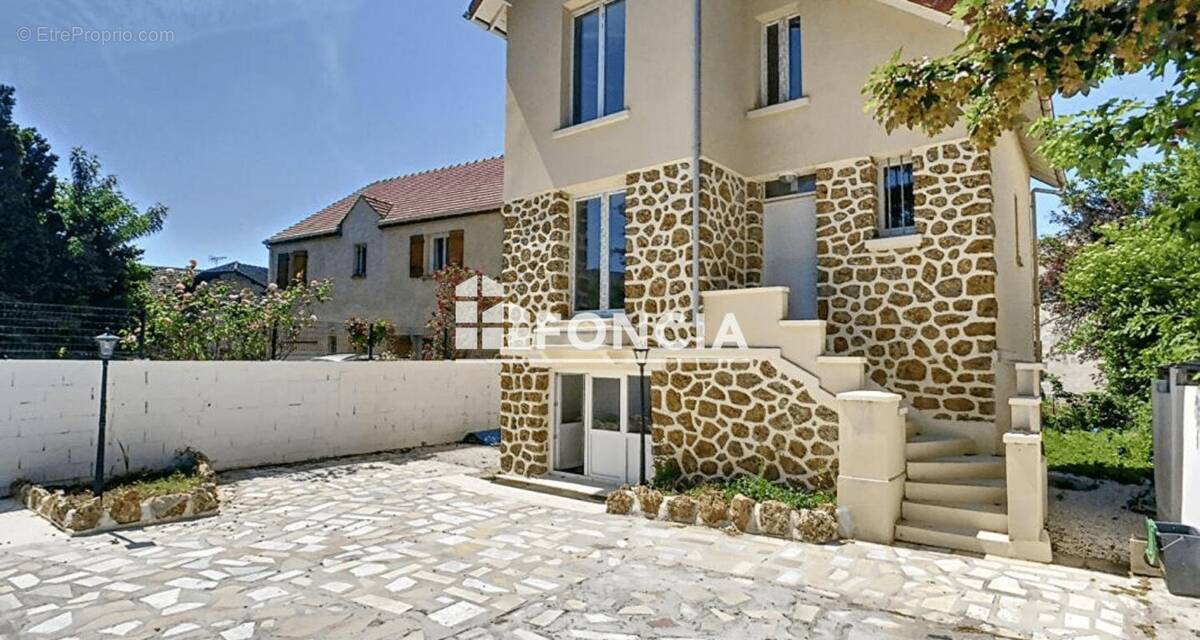 Maison à MASSY