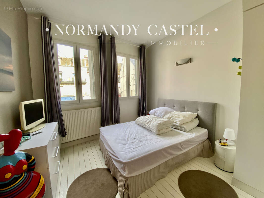 Maison à TROUVILLE-SUR-MER