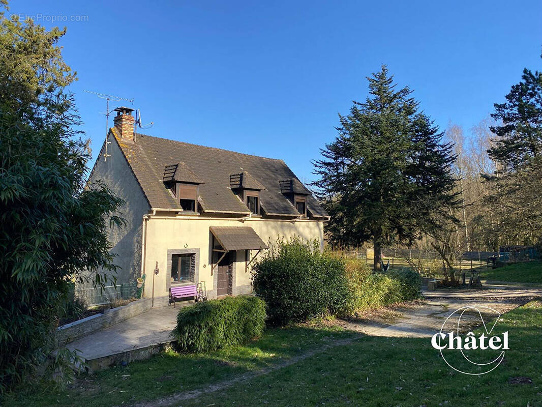 Maison à PLAILLY