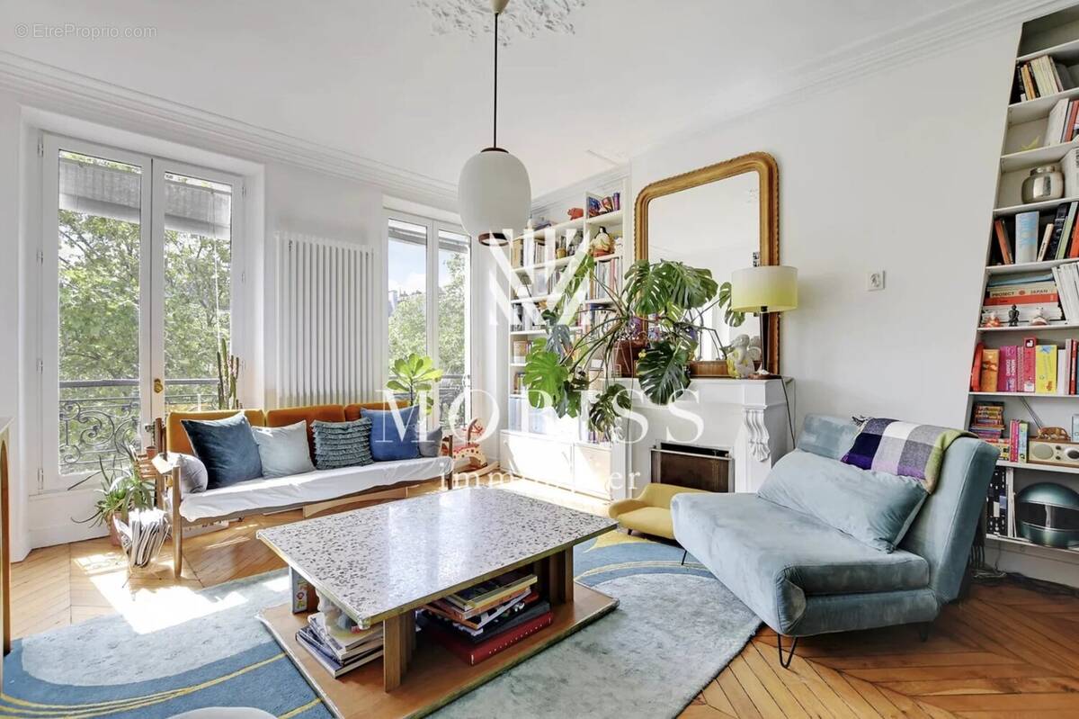 Appartement à PARIS-11E