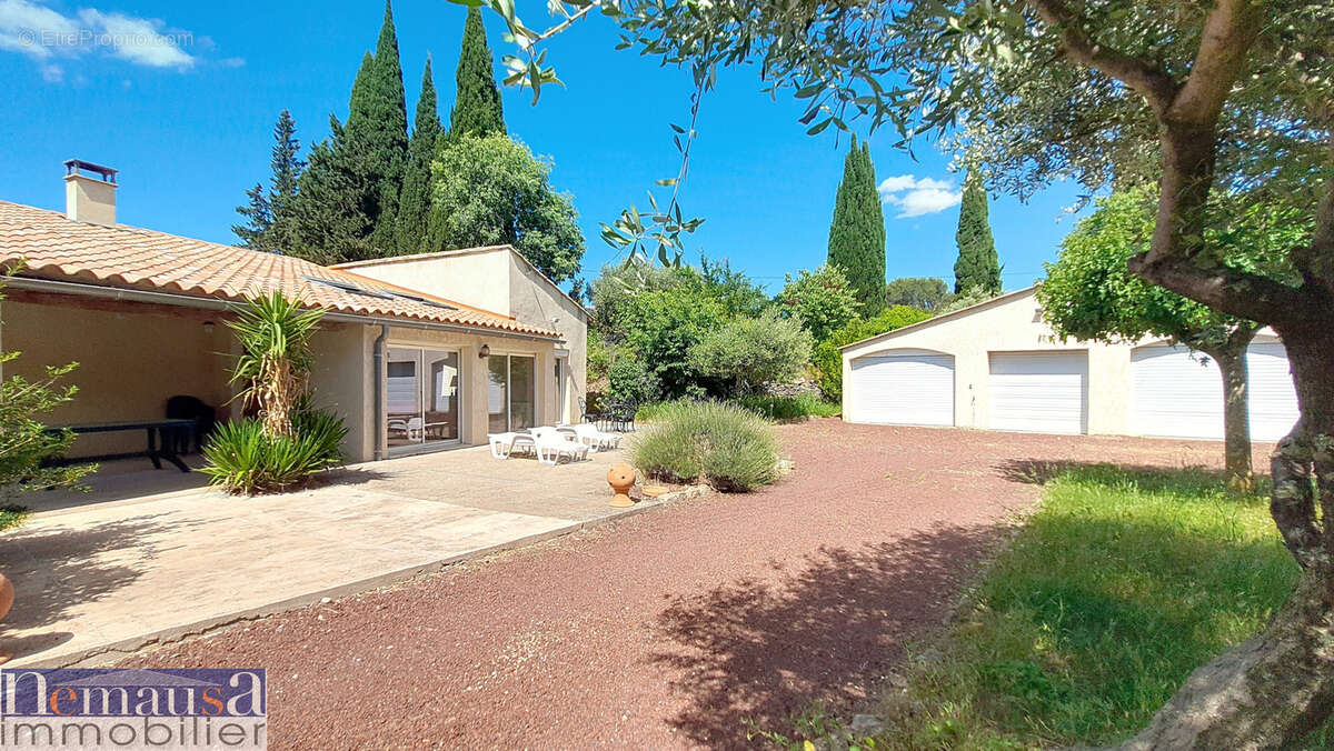 Maison à NIMES