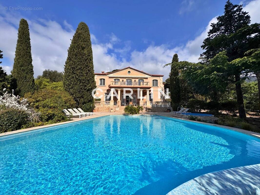 Maison à GRIMAUD