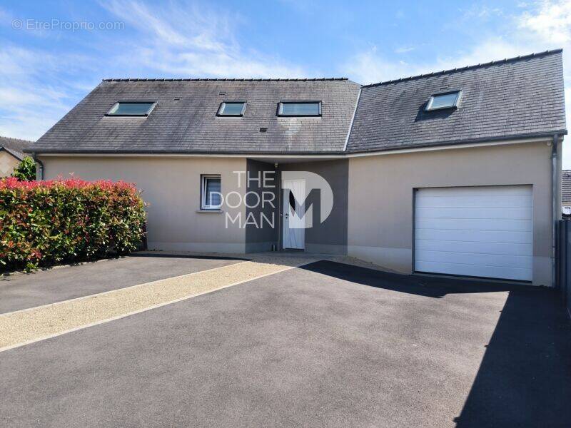 Maison à MAYENNE