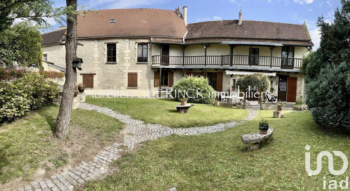 Photo 1 - Maison à VILLERS-SOUS-SAINT-LEU