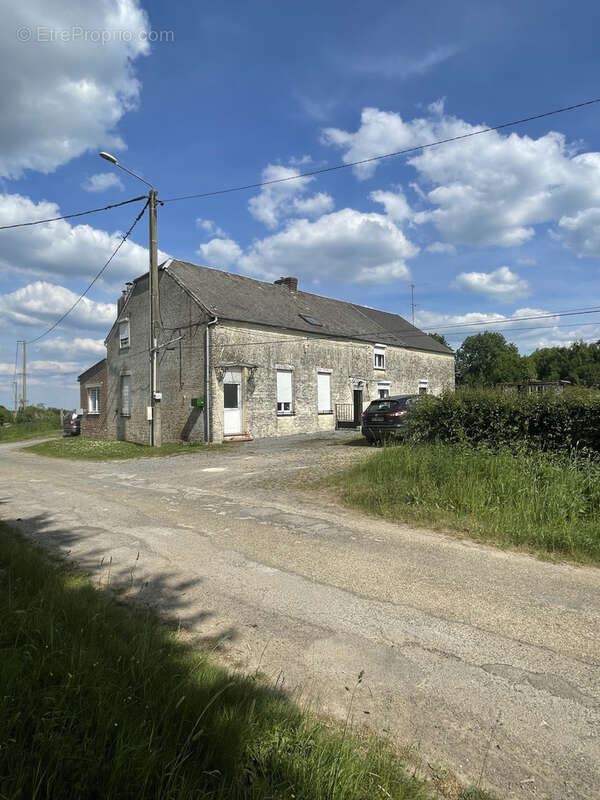 Maison à OHAIN