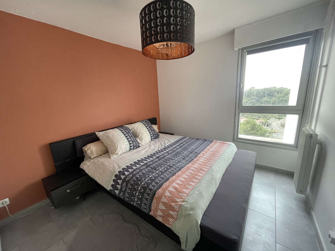 Appartement à MARSEILLE-13E