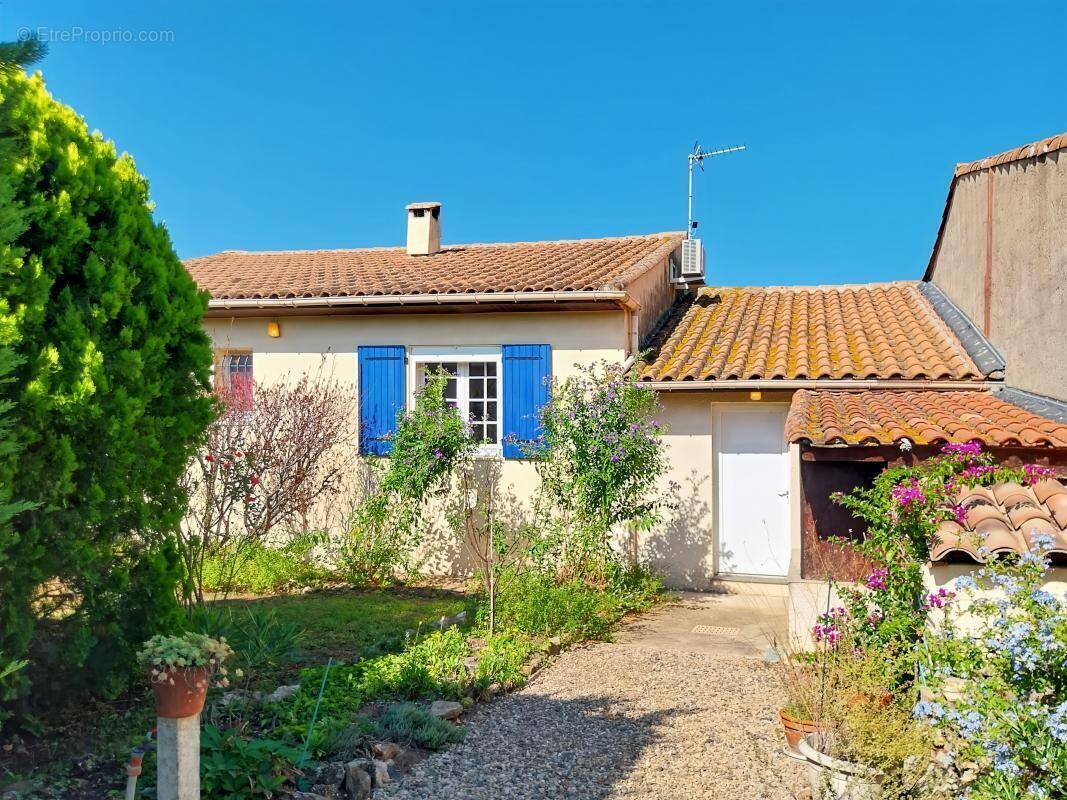 Maison à POMEROLS