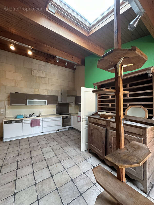 Appartement à LA ROCHE-CHALAIS