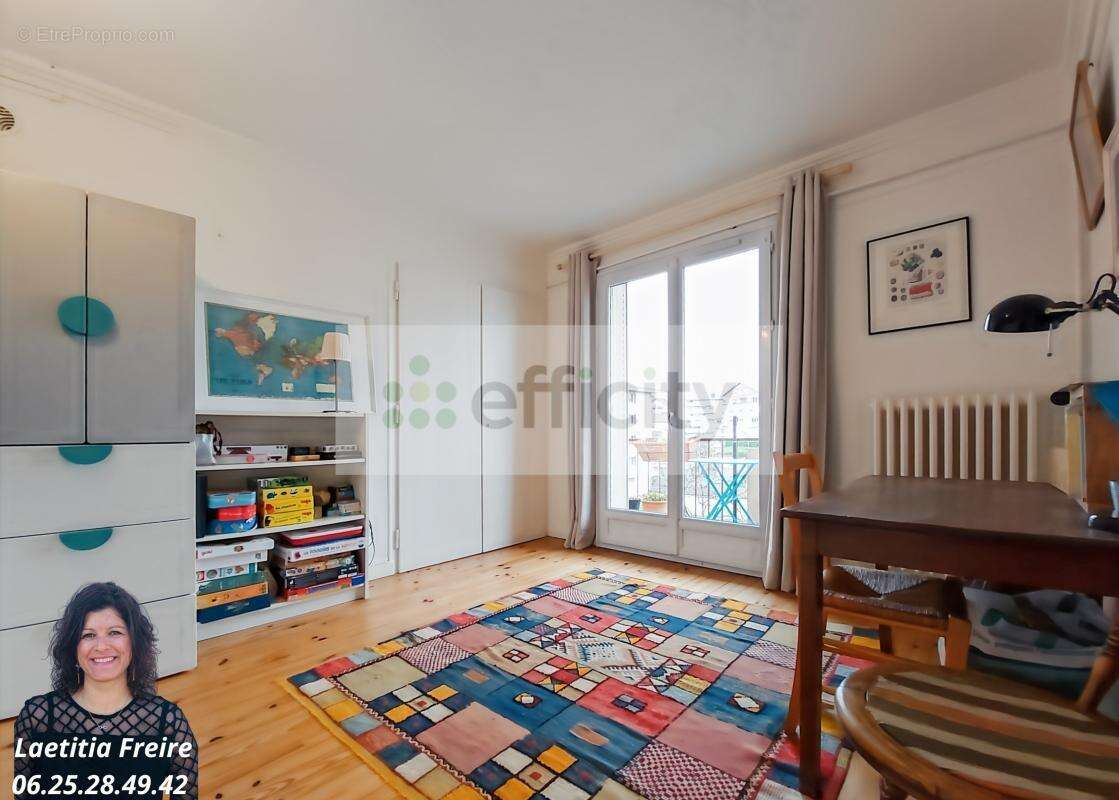 Appartement à LA ROCHE-SUR-FORON