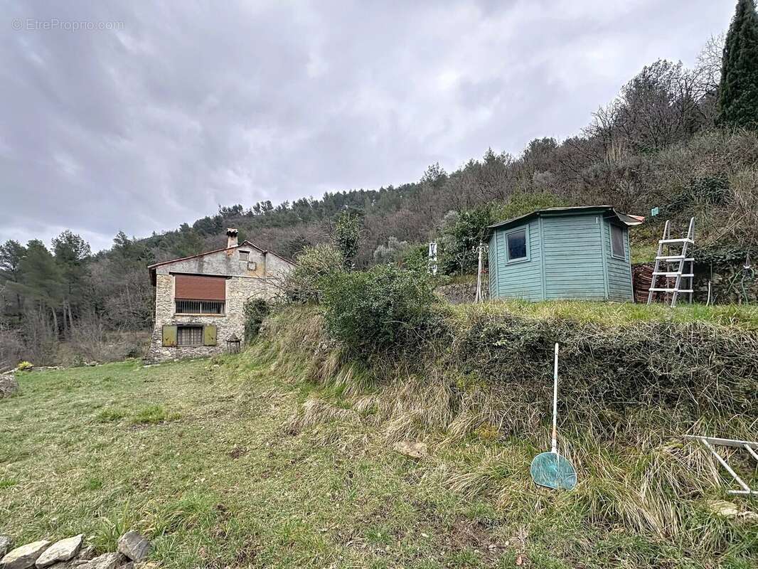 Maison à LE ROURET