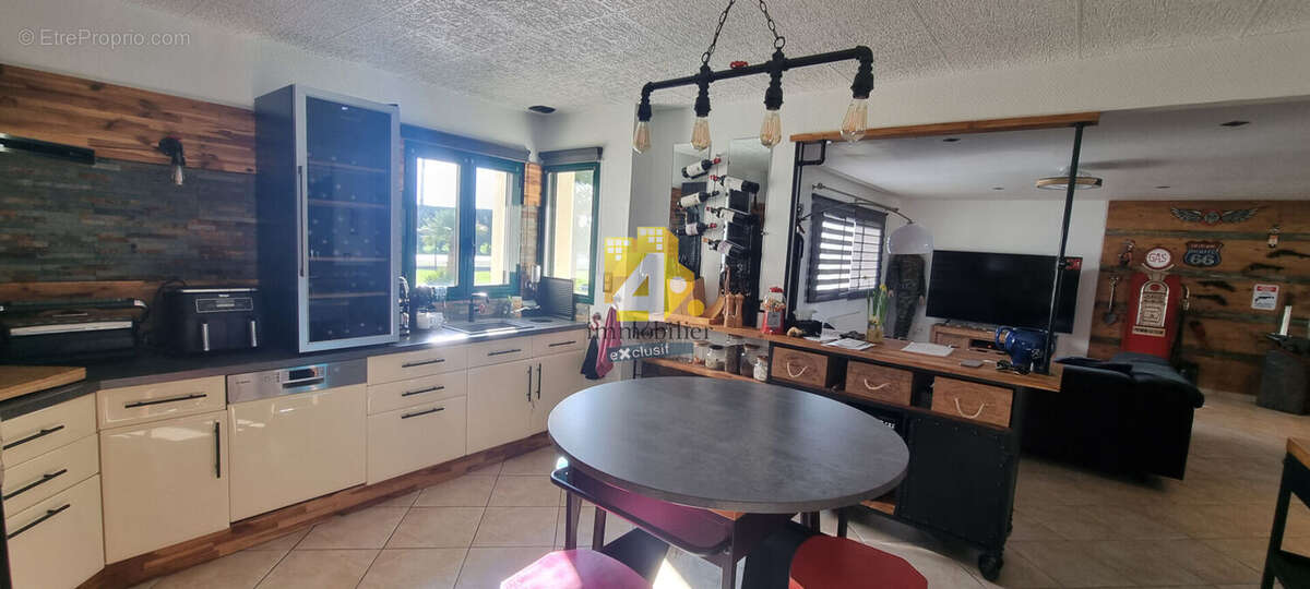 Maison à PONTCHATEAU