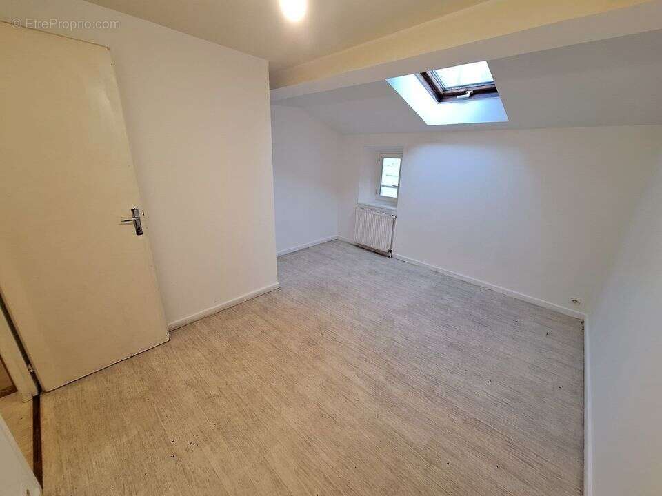 Maison à TOURNON-SUR-RHONE