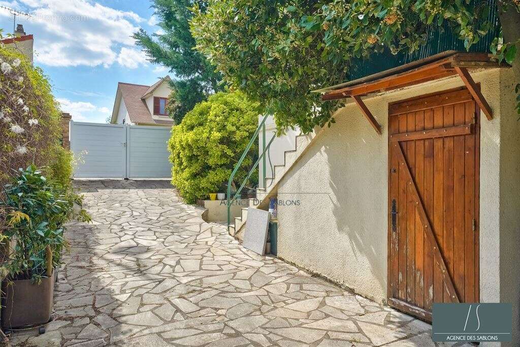Maison à CARRIERES-SUR-SEINE