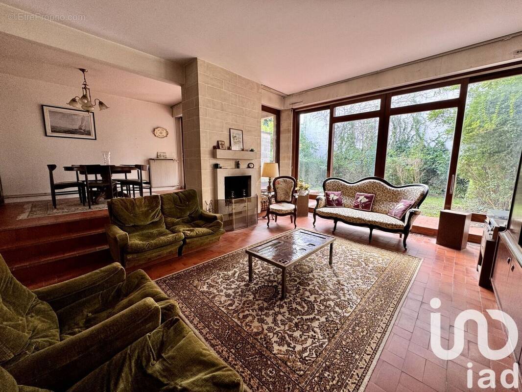Photo 1 - Maison à CHATOU