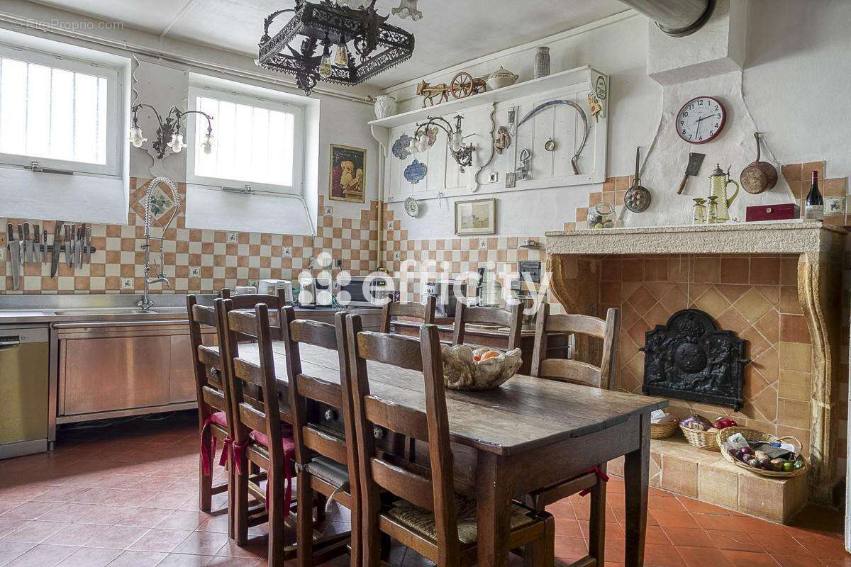 Maison à LYON-9E