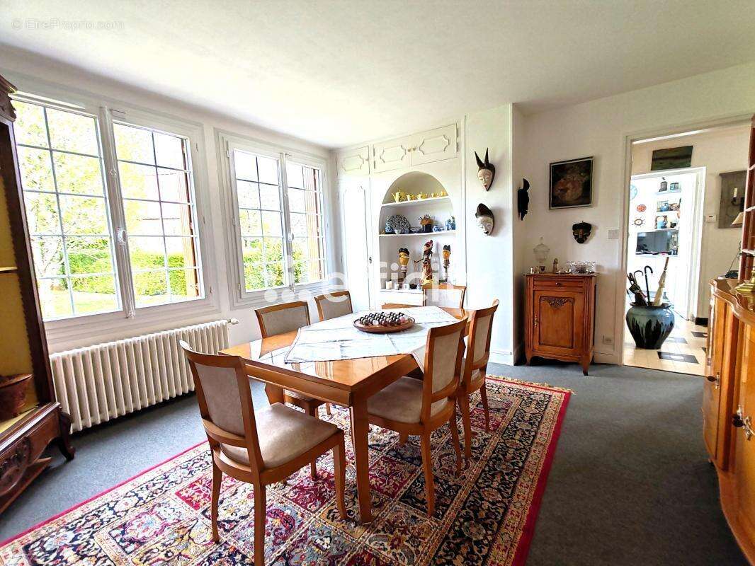 Maison à LES ASPRES