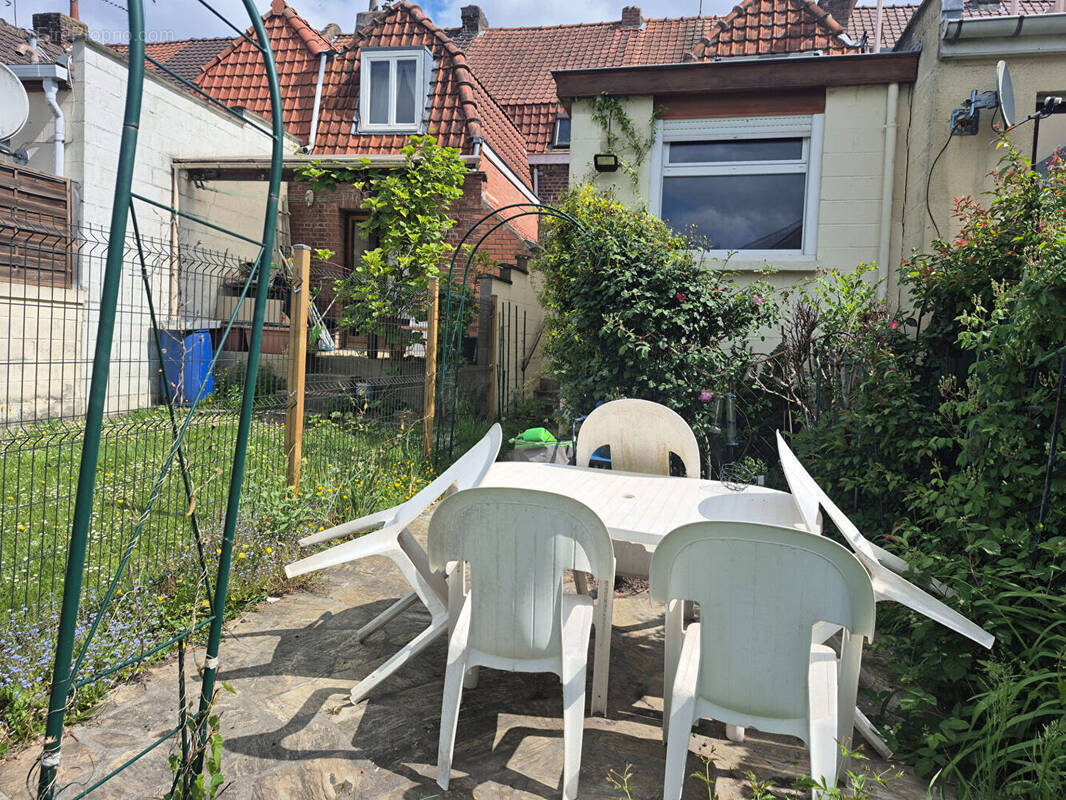 Maison à CROIX