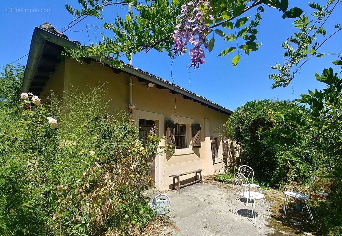 Maison à CAUSSADE